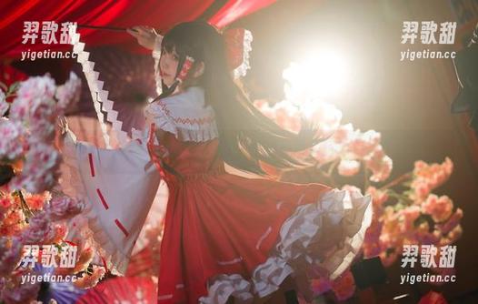 无圣光加持的Akisoso秋楚楚：女神，谁会抗拒这样的诱惑？