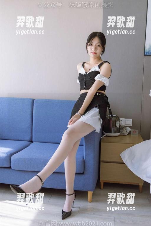 BoBoSocks袜啵啵-奶油 BoBoSocks袜啵啵 - 在线图集,奶油的老头乐挠脚剧情:啧,这剧情也太奇葩了!