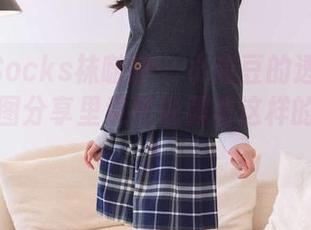 BoBoSocks袜啵啵 - 小甜豆的透明高跟鞋，美图分享里竟然隐藏着这样的小秘密？