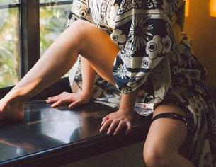 BoLoli菠萝社 - 精选夏美酱：师生恋写真集，怎么又让我想起学校了