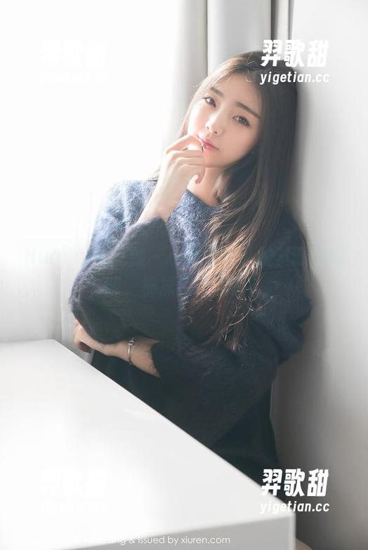 HuaYang花漾 - 小海臀的私拍资源大揭晓，棉袜竟如此萌？