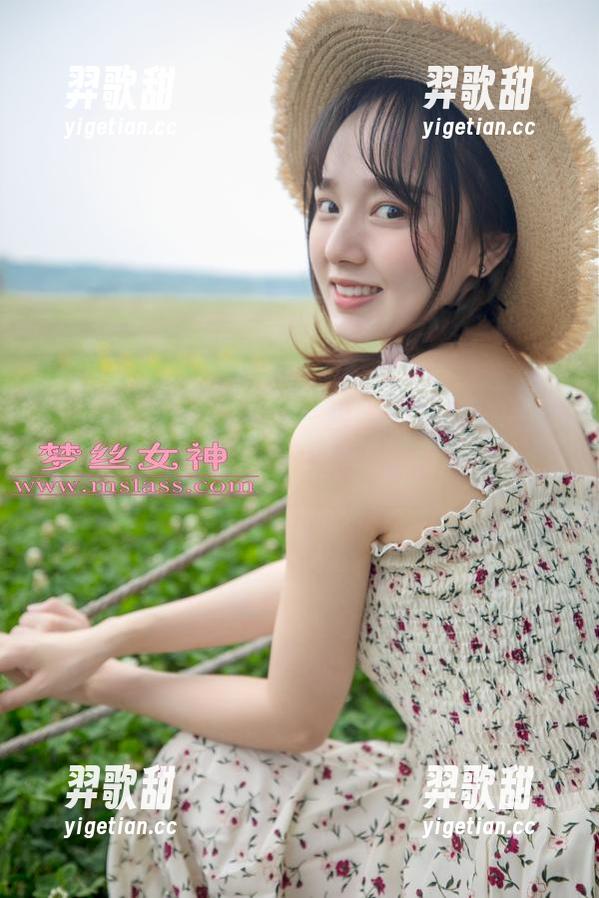 MSLASS梦丝女神-灵灵 MSLASS梦丝女神 - 喂喂,灵灵学后变了点,图包来了,下载前请做好准备
