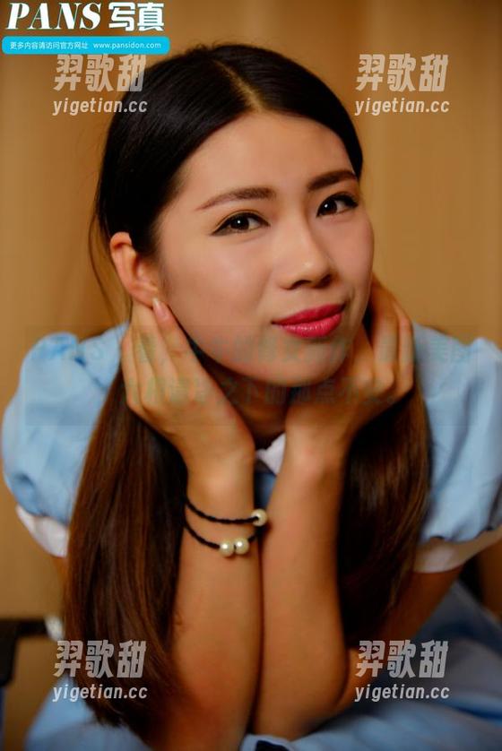 PANS-牛牛 PANS - 看,牛牛的修女新作,最新美图,六根清净之下的那点不安。