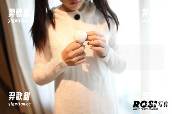 ROSI-恋恋 ROSI - 哈,说说恋恋的棉袜图片吧,资源一大堆,正好带点乐趣。