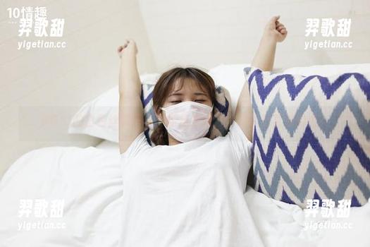 ROSI口罩 ROSI的白色丝袜写真,腿是主角,你能认出其他的么?