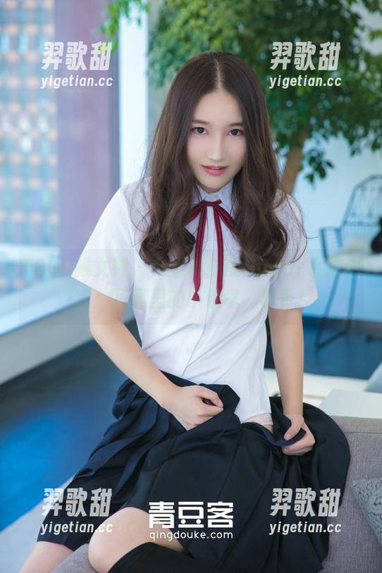 TGOD推女神 - 穿着棉袜的Sugar小甜心CC：写真里的小确幸，真香！