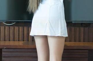TGOD推女神 - 当壁纸搭上汪佩妮，教室会不会变得更有趣？