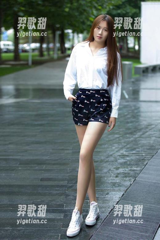 TuiGirl推女郎 - 售后服务不给力，王馨瑶的JK写真套图让我一次看个够