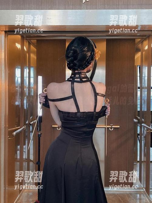 你以为她只是个女仆？Vinnegal的蕾泽战斗女仆II套装，别错过这齐活儿的免费写真哦！