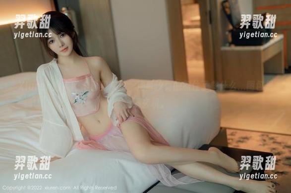 Xiuren秀人网 - 看见灰丝，周慕汐真的抓住了些什么...图包里隐满玄机。