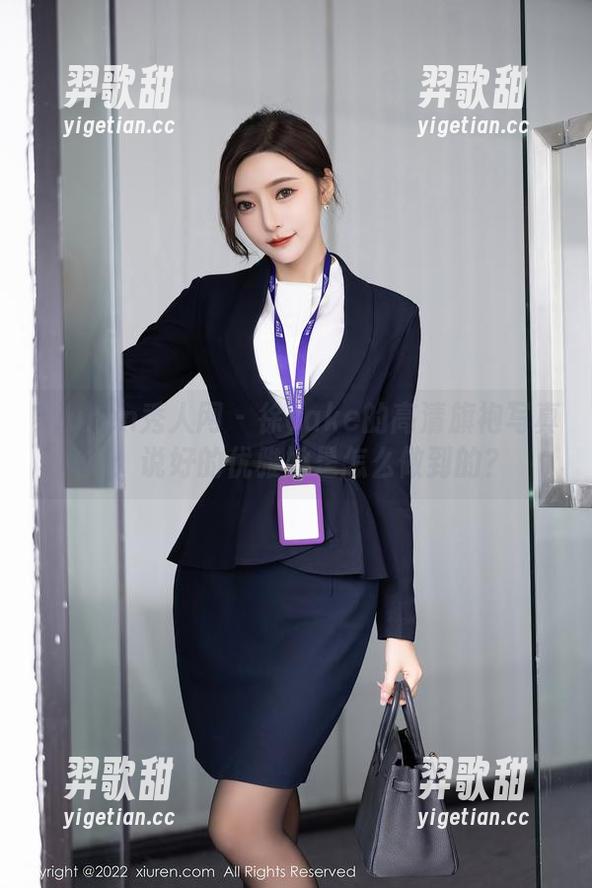 Xiuren秀人网 - 徐cake的高清旗袍写真集：说好的优雅她是怎么做到的？