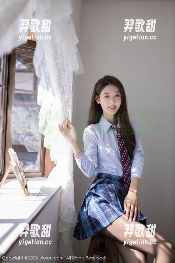 Xiuren秀人网 - 邹晶晶的新作：网袜，精选中的又一经典啊，这居然还想让我不注意！