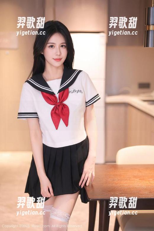 Xiuren秀人网-颖仪baby Xiuren秀人网 - 颖仪baby的原图,校园里再普通的午后都显得热闹些。