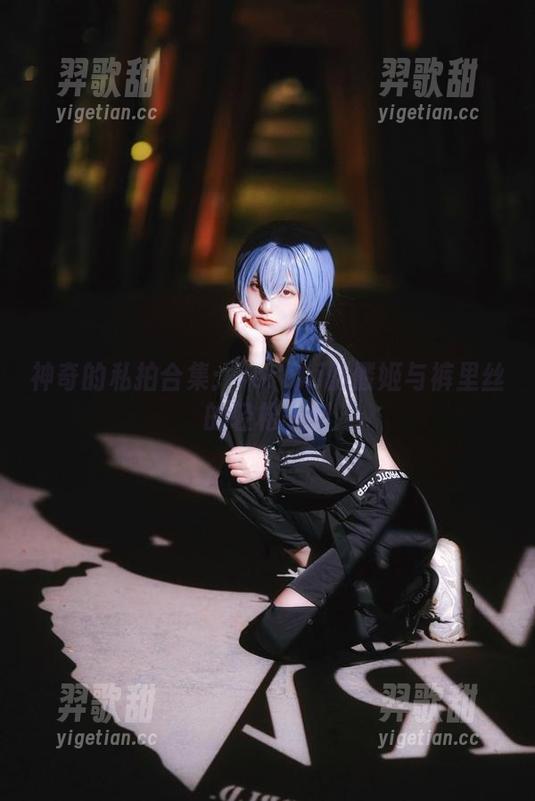 roroki骷髅姬 神奇的私拍合集:roroki骷髅姬与裤里丝的轻松一刻