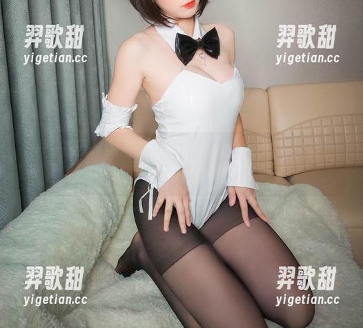 一场关于w黑米粥w与女仆内衣的图集，能不能更有惊喜？
