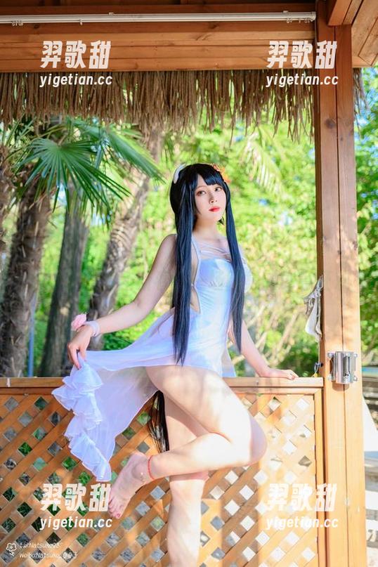 你夏夏的龙年新春：一场图集的肆意狂欢