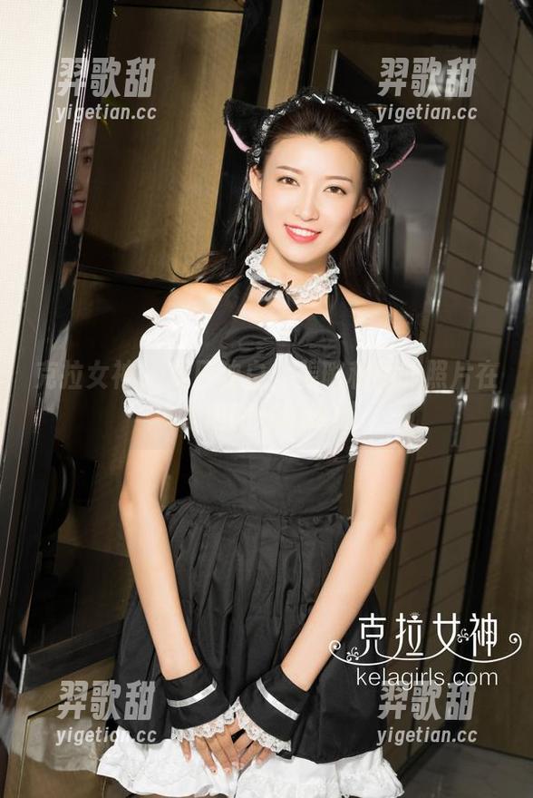 克拉女神 - 夏日独白：姜璐和她的照片在海边的尴尬时刻