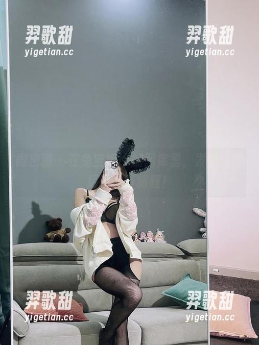微密圈 - 在兔宝妮to的图库里，发现美腿后的神奇旅程！