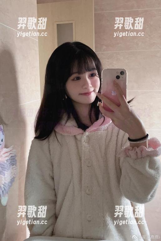 千反田鹿子：学姐的无圣光图包，让你对舍不得的青春重新燃起希望！