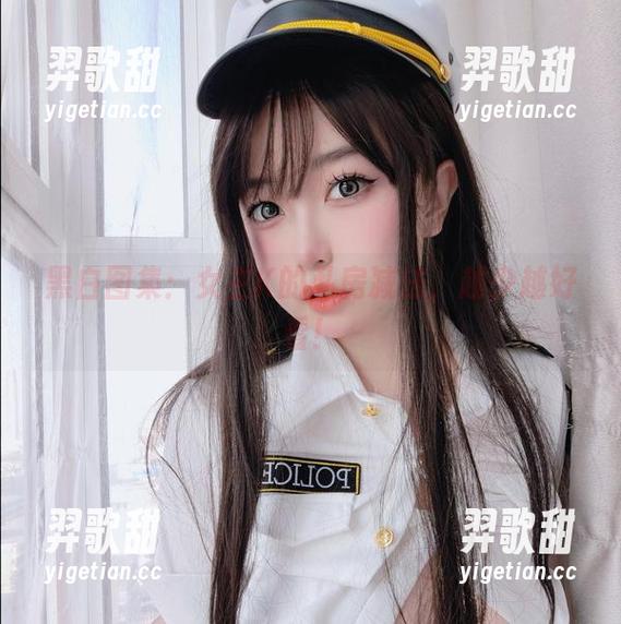 黑白图集：女主K的私房减法，越少越好看！