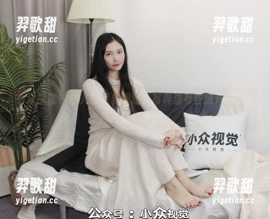 小众视觉 - 敏儿的黑丝诱惑，写真里有些意外的惊喜和一丝小暗示。