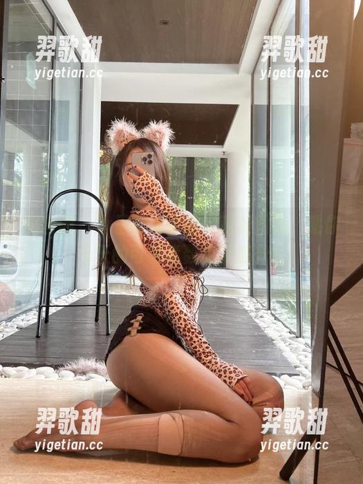 小玉吃果冻 微密圈 - 小玉吃果冻的软萌美图馆,助你每天的可爱指数免费提升!