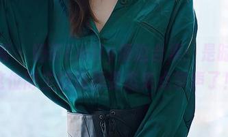 尤蜜荟 - 奶茶Emily海边合集：是时候给这位博主的海豚姿态来点掌声了！