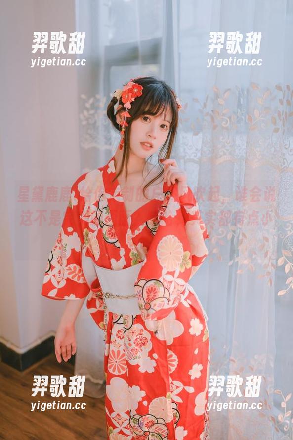星黛鹿鹿i给你定制的户外风吹起，谁会说这不是完美的画面？哈哈，其实都有点小尴尬。