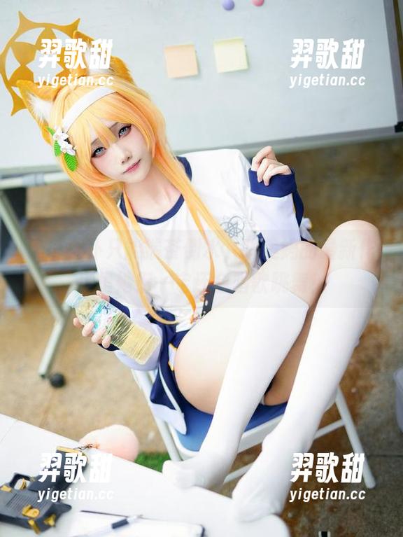 谁说女仆只能端茶倒水，晓美妈的最新作品里她们一定还会唱歌跳舞！