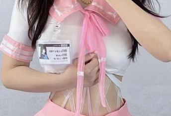 微密圈 - 看，桃沢樱呀的作品，网袜扭曲的线条让我有些分心了。