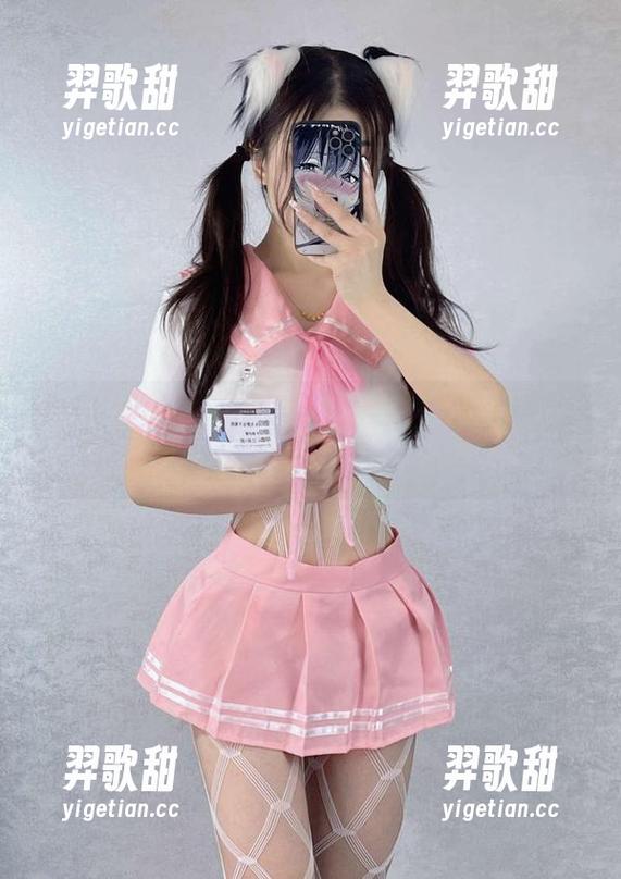 微密圈 - 看，桃沢樱呀的作品，网袜扭曲的线条让我有些分心了。