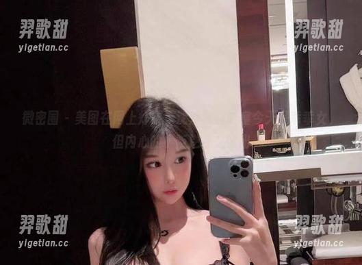 微密圈 - 美图在网上炸裂，沈汝凡超哇塞今天是乖乖女，但内心的小叛逆呼之欲出