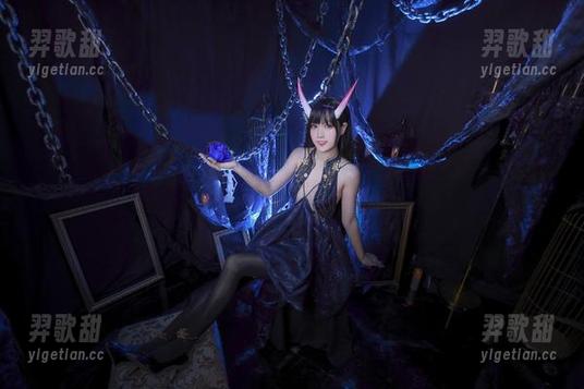 再次颠覆你的审美！流年不停w带来的‘莫娜’最新作品集。