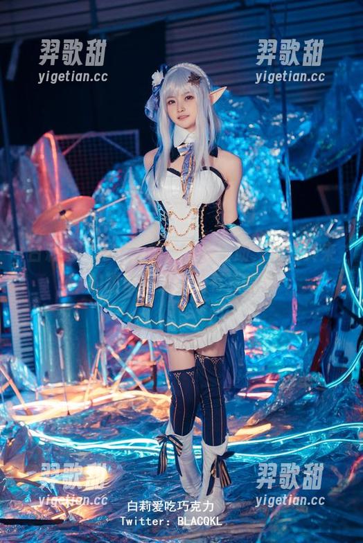白莉爱吃巧克力学妹写真图册，突如其来的甜蜜，真让人有点眩晕
