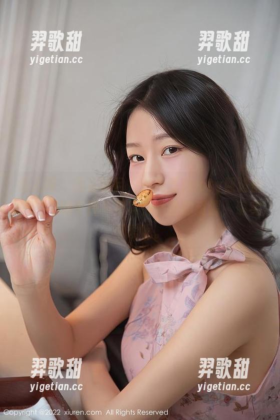 秀人网 - 高清瞩目，徐莉芝Booty照进脑海，闲聊中找不到其他适合的资源，确实可爱呢。