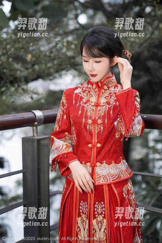 秀人网 - 本以为杨紫嫣Cynthia的裸足美图合集会很简单，但每个细节竟然暗藏玄机，让我停下了脚步。