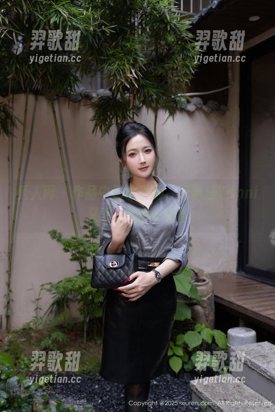 秀人网 - 作品中那水手服，王馨瑶Yanni又双叒发掘新风格