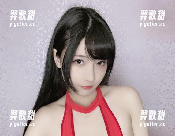 说真的，糖果果Candy的这组户外校服作品集，谁能想到校服也能这么“解放”，来分享一下吧。