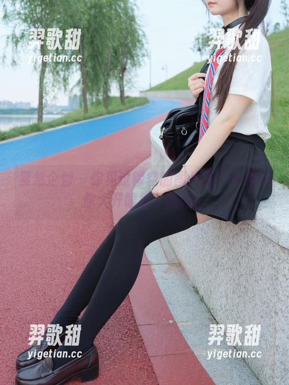 紧急企划 - 你见过镂空的图片吗？小婕让你大开眼界，哈哈！