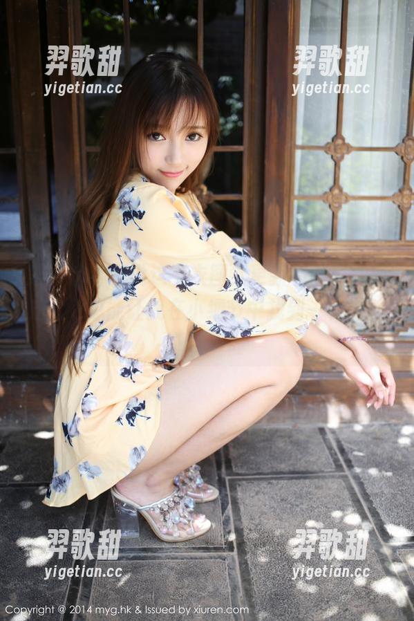 美媛馆 - 别说这毛衣图集更新不重要，唐琪儿il总能让我在小细节中找到一种安静的幸福。