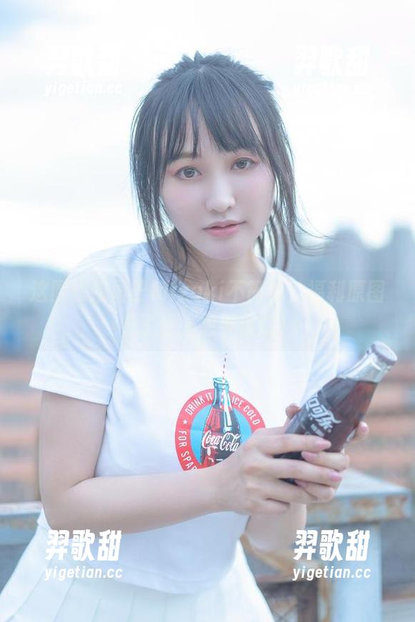 这厨娘脱尾巴Mizuki不简单，福利原图看了让人想要做饭！