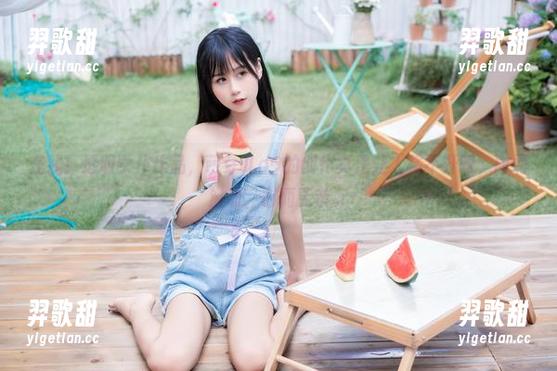 在线！透明女仆作品，萌芽儿o0的创作真是让人移不开眼，时而激动，时而无奈。
