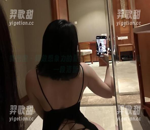 微密圈 - 释放想象力的夏日资源，詹詹帮你实现一段清新时光！
