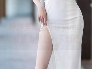 语画界 - 校园里的王馨瑶yanni，图片随手一抓就能成为壁纸，下载通道开启！