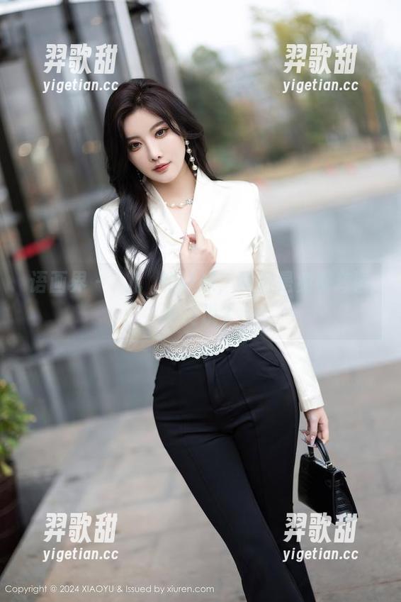 语画界 - 玥儿玥的妹妹，竟然是免费套图的传说？