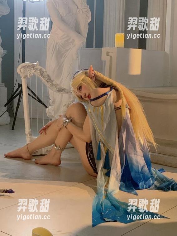 噢，真香！阿薰kaOri的免费图包，圣诞节限定绝不止于此。