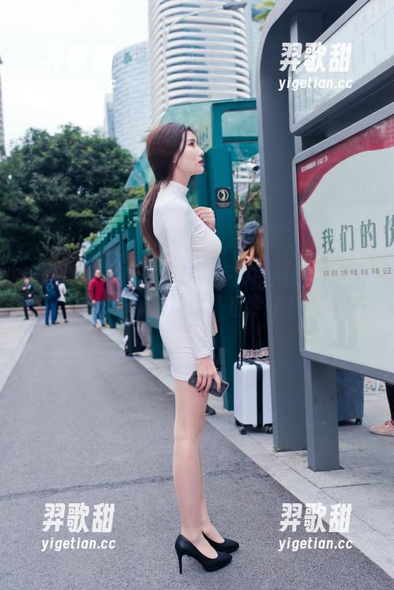魔镜街拍 - 首次公开：婷婷的黑丝OL工作流程，保证让你不止要打卡！